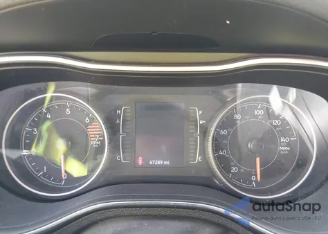 2019 Jeep Cherokee Latitude Fwd from USA, damaged, VIN 1C4PJLCBXKD223068